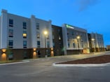 Extended-stay-america-gibsonton-celebrates-opening