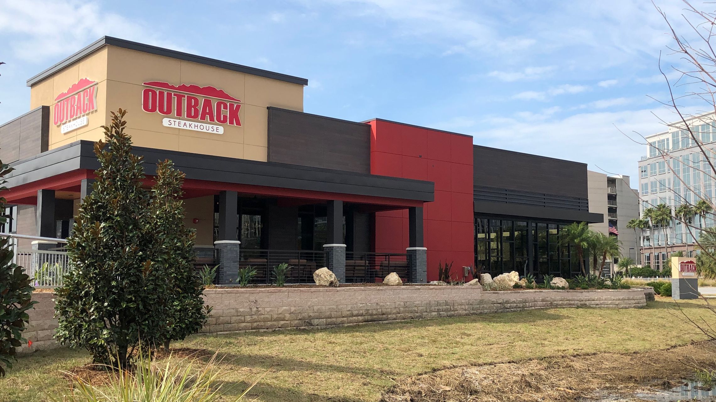 outback-owner-isnt-selling-the-business-at-least-not-right-now